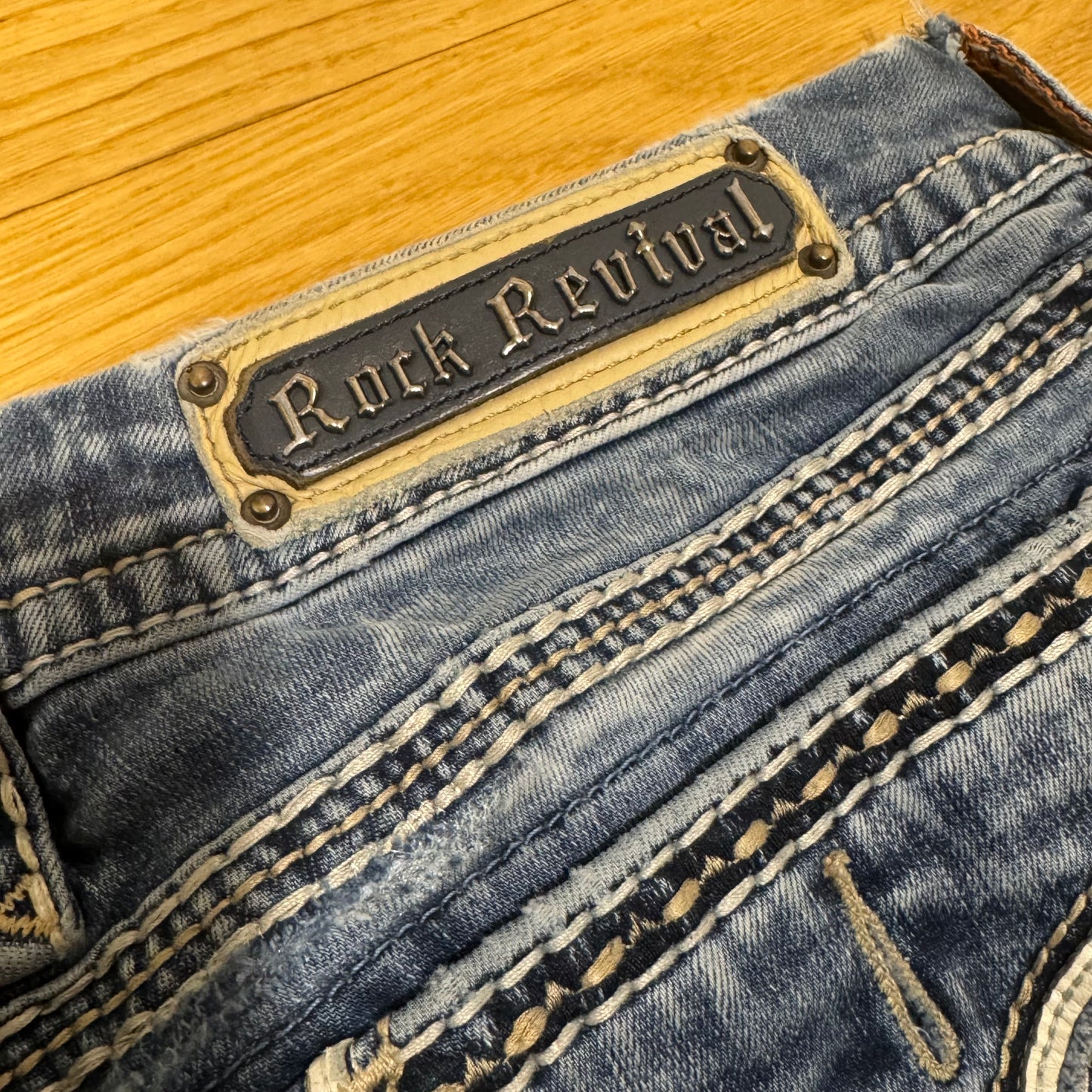 Rock Revival Y2K wide leg stone washed jeans