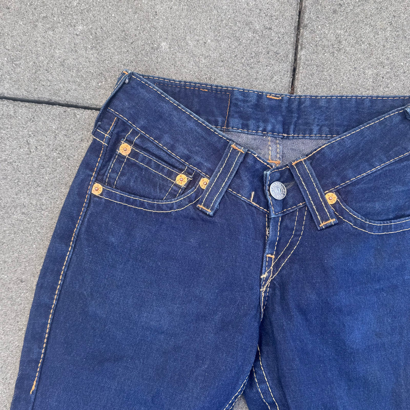 Detailansicht: Sourced limited accessories and clothes Levi Strauss vintage bootcut jeans – Logo, Nähte oder Material