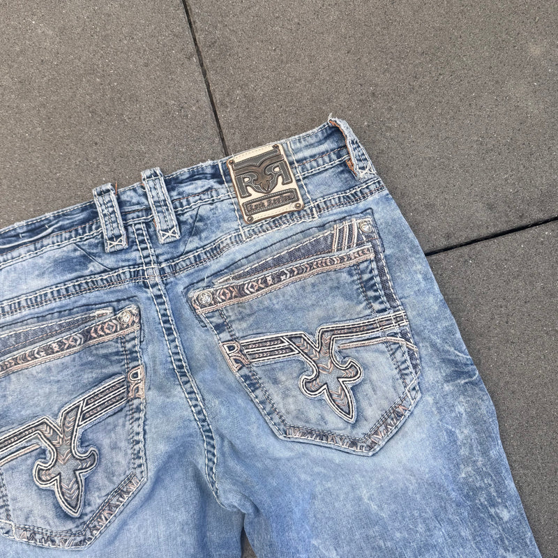 Detailansicht: Sourced limited accessories and clothes Rock Revival vintage straight leg denim jeans – Logo, Nähte oder Material