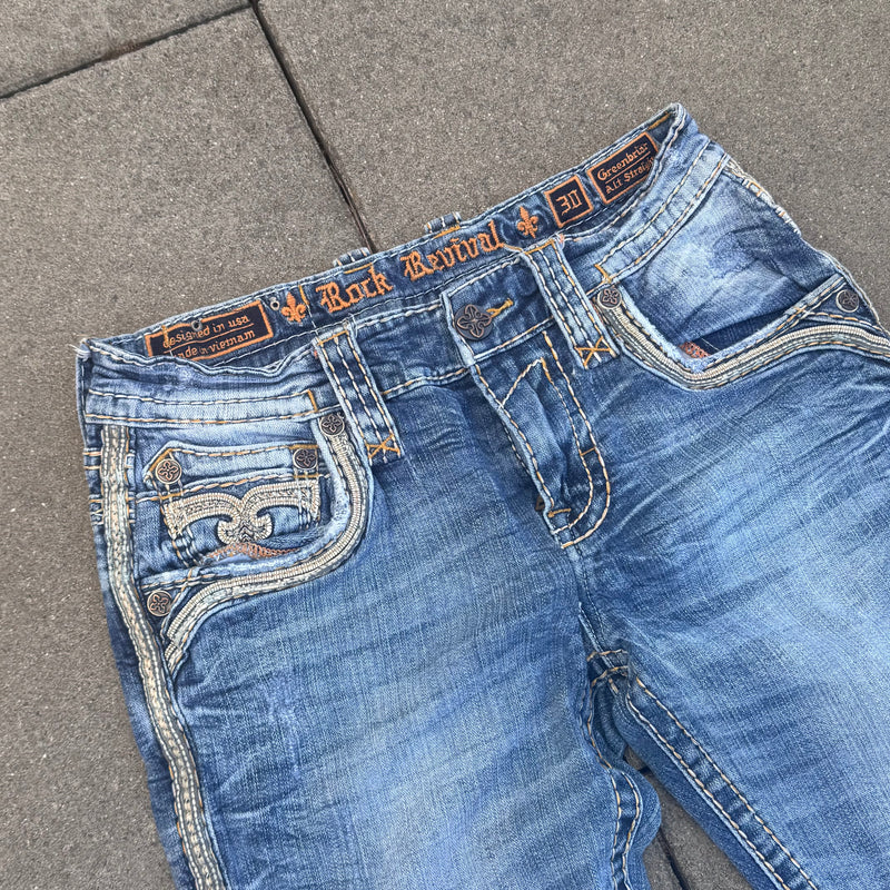 Detailansicht: Sourced limited accessories and clothes Rock Revival Vintage Alt straight denim jeans – Logo, Nähte oder Material