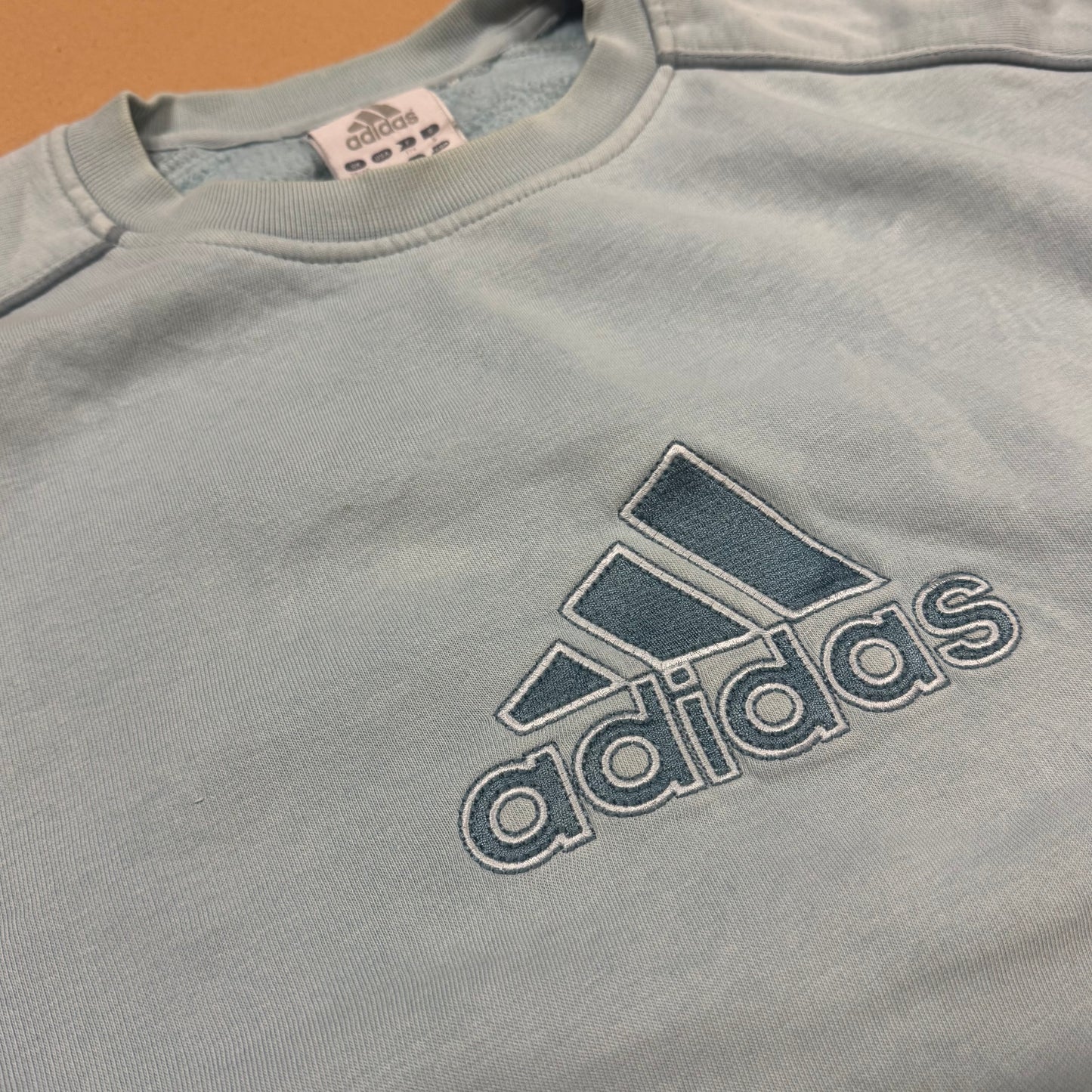 Adidas vintage 00s blue sweatshirt