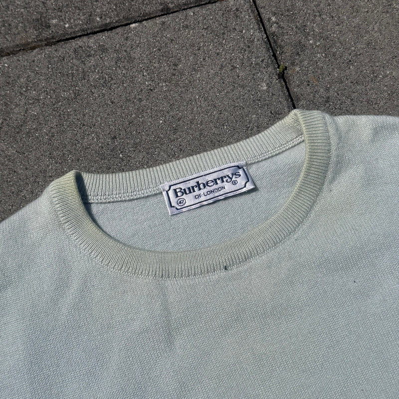 Detailansicht: Sourced limited accessories and clothes Burberry's vintage wool cropped T-shirt – Logo, Nähte oder Material