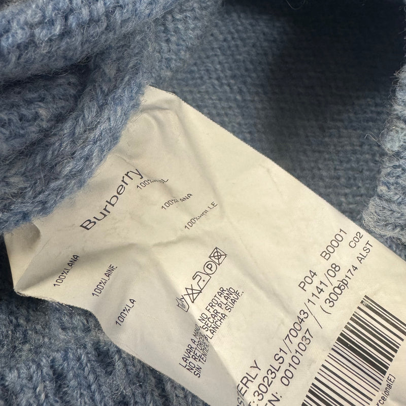 Detailansicht: Sourced limited accessories and clothes Burberry London blue wool knitted crewneck – Logo, Nähte oder Material