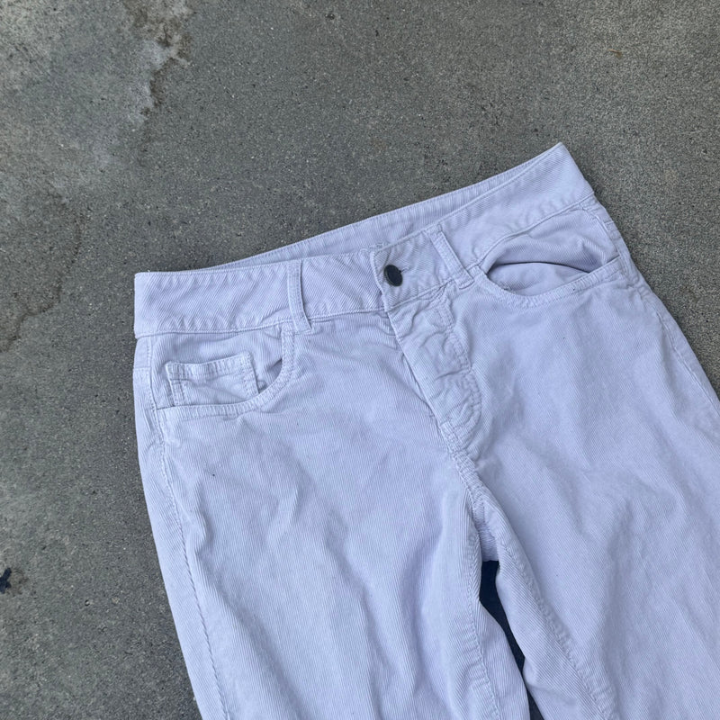 Detailansicht: Sourced limited accessories and clothes Lacoste vintage grey pants – Logo, Nähte oder Material