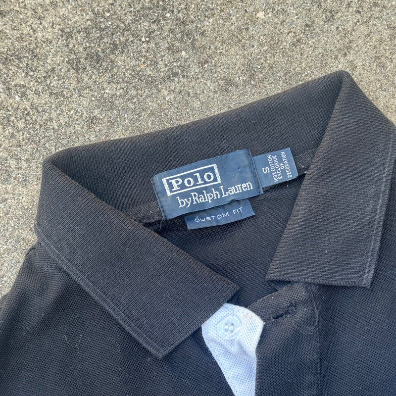 Detailansicht: Sourced limited accessories and clothes Ralph Lauren Tokio vintage poloshirt – Logo, Nähte oder Material