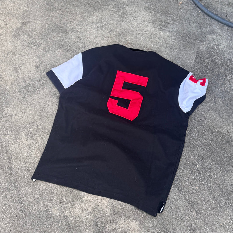 Detailansicht: Sourced limited accessories and clothes Ralph Lauren Tokio vintage poloshirt – Logo, Nähte oder Material