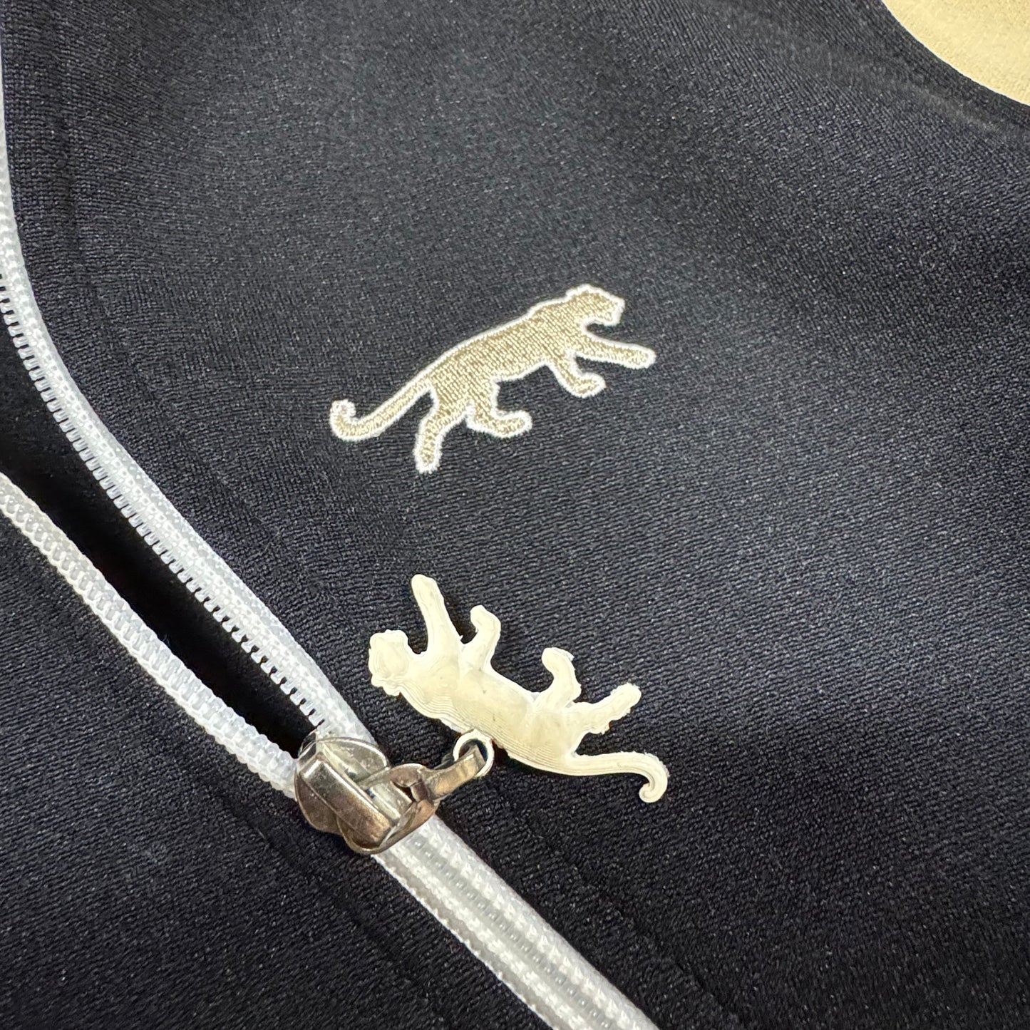 Airness black and beige Y2K women’s track jacket