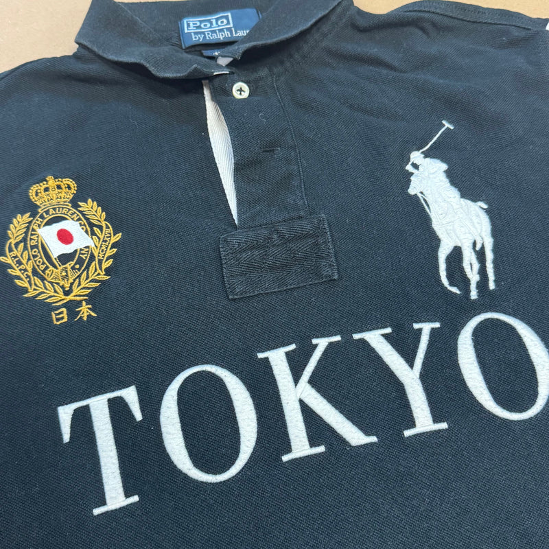 Detailansicht: Sourced limited accessories and clothes Ralph Lauren Tokio vintage poloshirt – Logo, Nähte oder Material