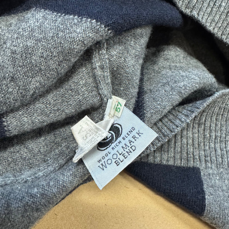 Detailansicht: Sourced limited accessories and clothes Lacoste striped vintage 90s wool sweatshirt – Logo, Nähte oder Material