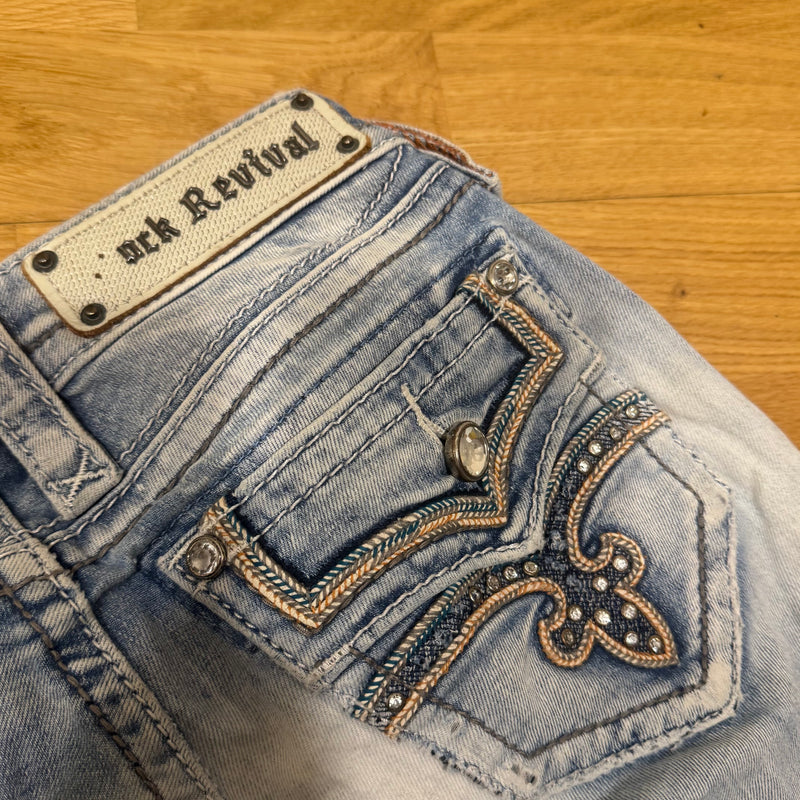 Detailansicht: Sourced limited accessories and clothes Rock Revival y2k vintage women’s denim jeans – Logo, Nähte oder Material
