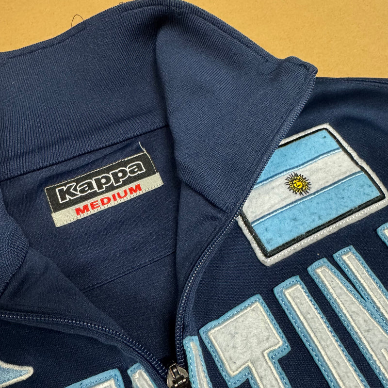 Detailansicht: Sourced limited accessories and clothes Kappa Argentina navy blue streetwear track jacket – Logo, Nähte oder Material