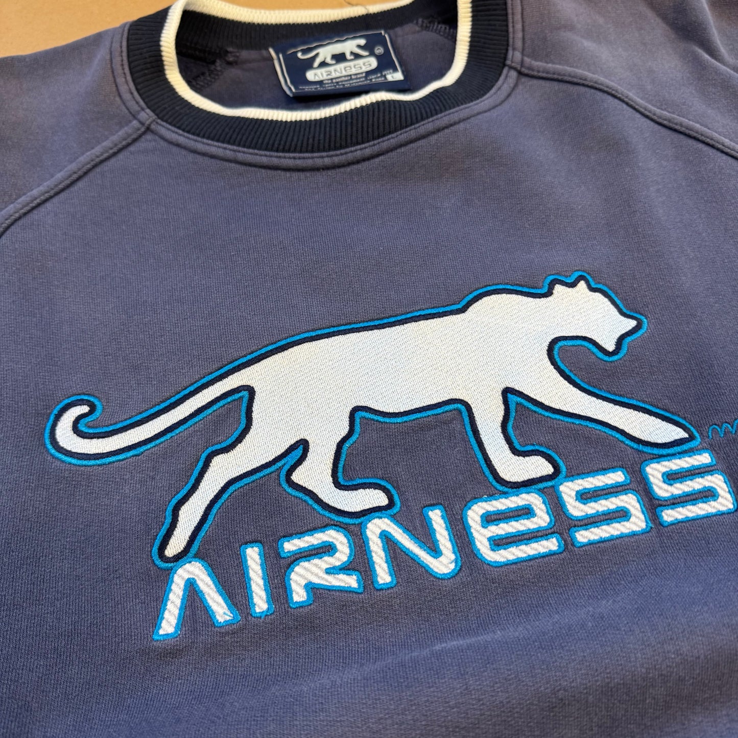 Airness streetwear 00s blue sweatshirt