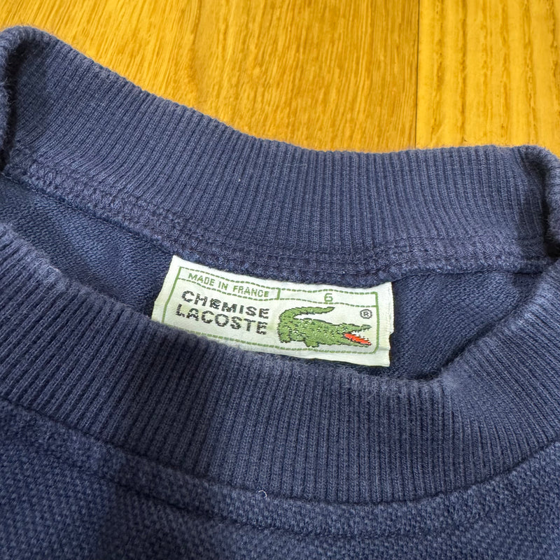 Detailansicht: Sourced limited accessories and clothes Lacoste Sailing vintage navy blue sweater – Logo, Nähte oder Material