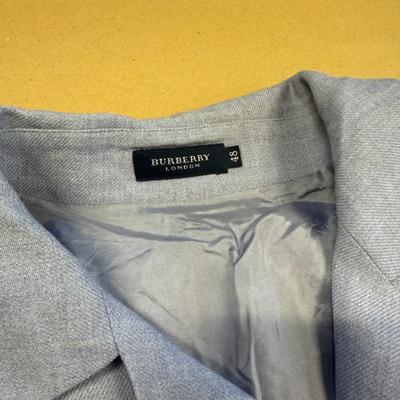 Detailansicht: Sourced limited accessories and clothes Burberry London vintage long blazer – Logo, Nähte oder Material
