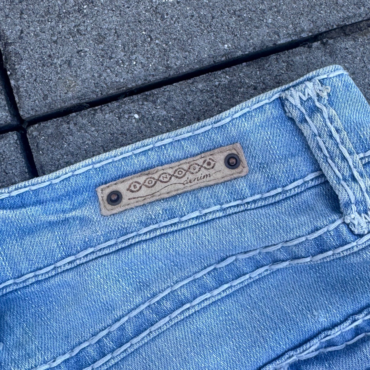 Bonobo Y2K ripped light bootcut denim jeans
