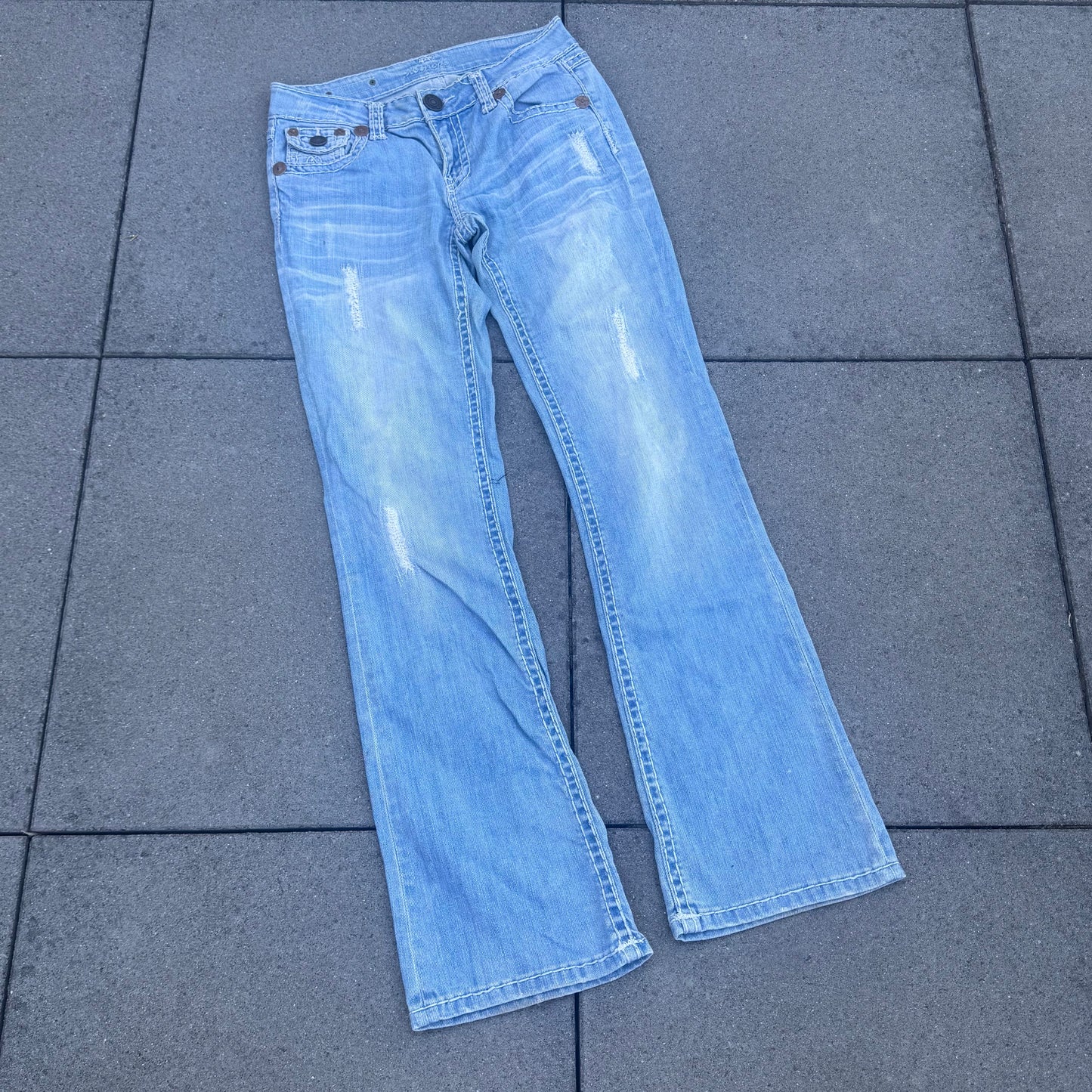 Bonobo Y2K ripped light bootcut denim jeans