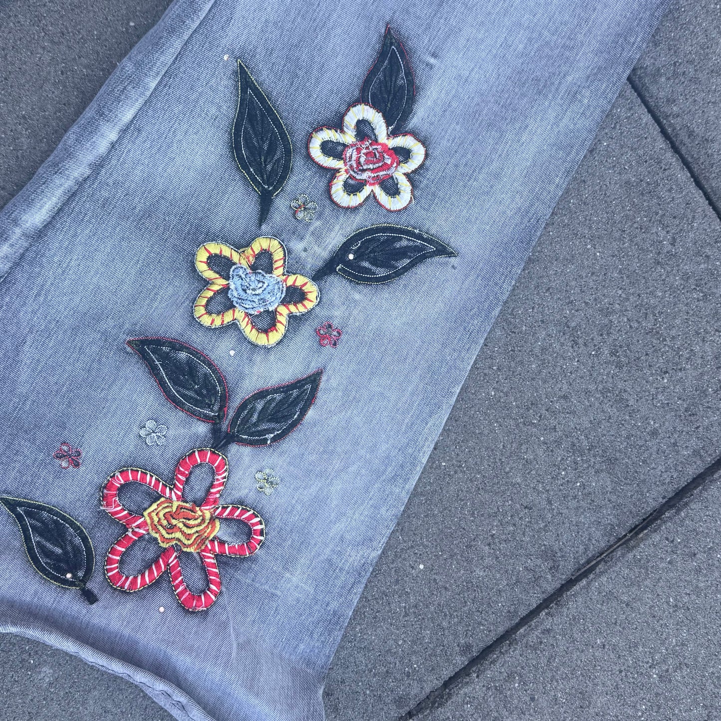Floral embroidered vintage wide leg jeans