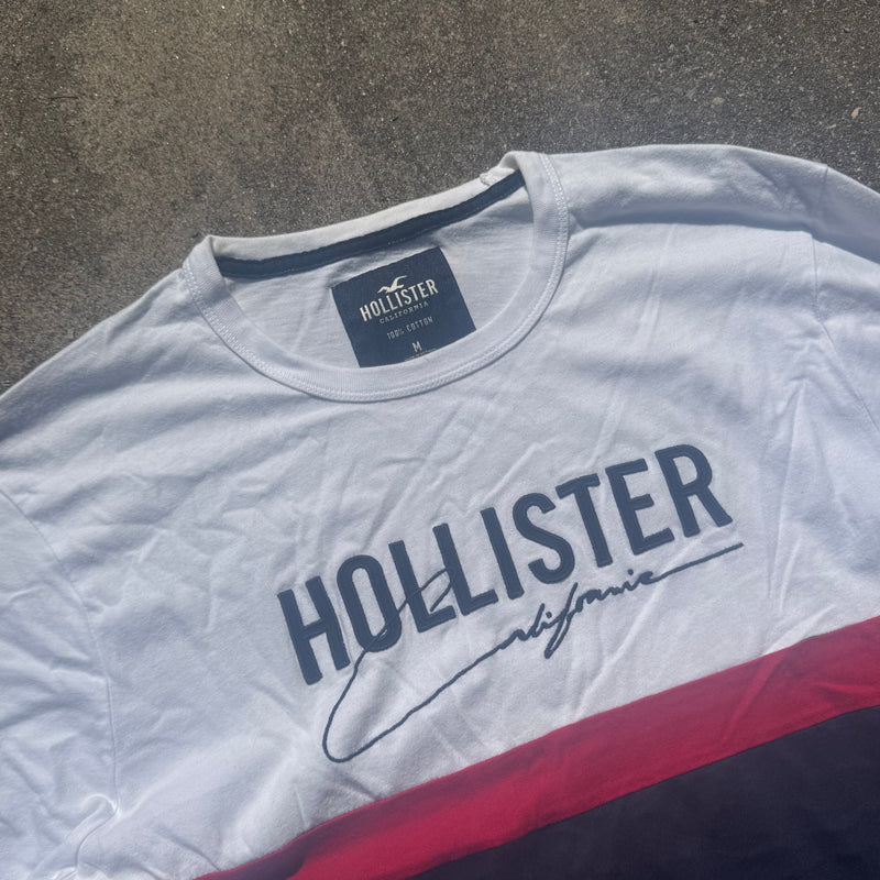 Detailansicht: Sourced limited accessories and clothes Hollister casual long sleeve T-shirt – Logo, Nähte oder Material