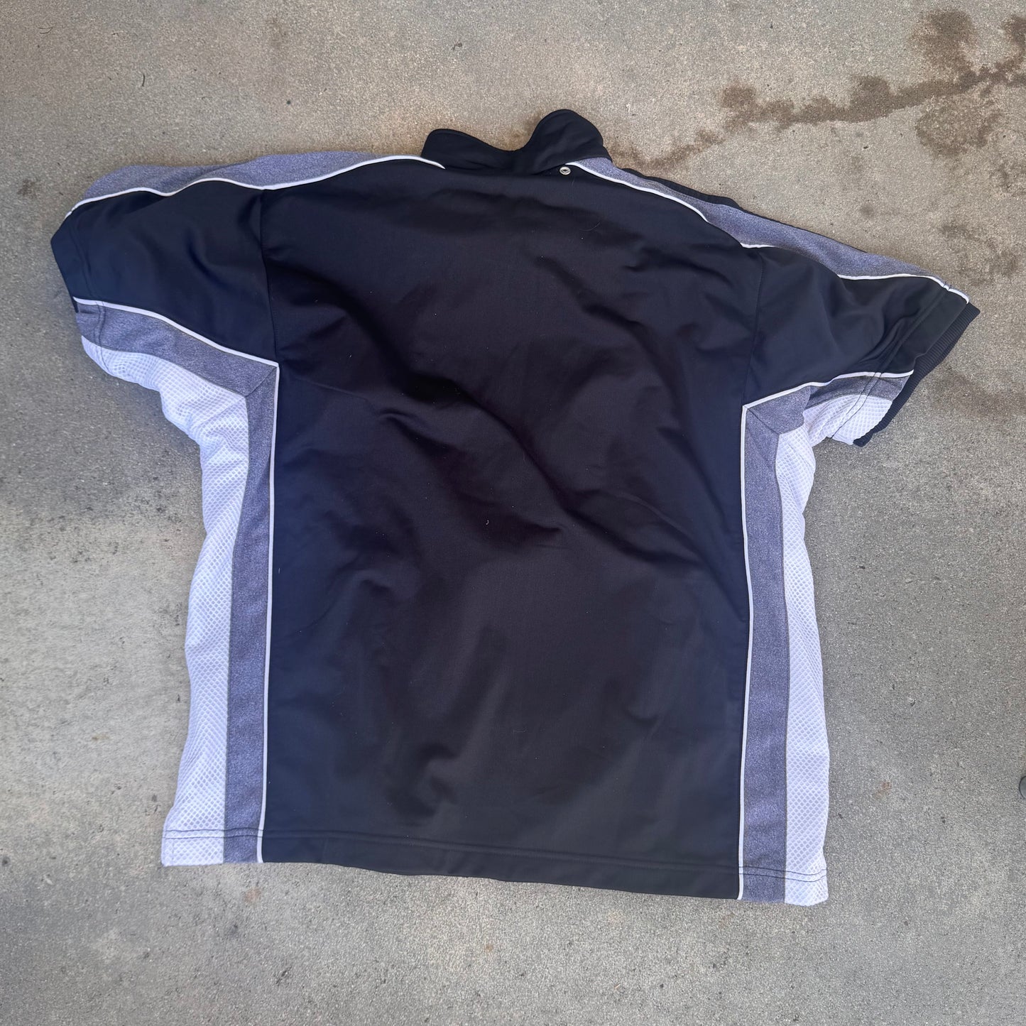 Adidas 00s retro sleeveless track jacket