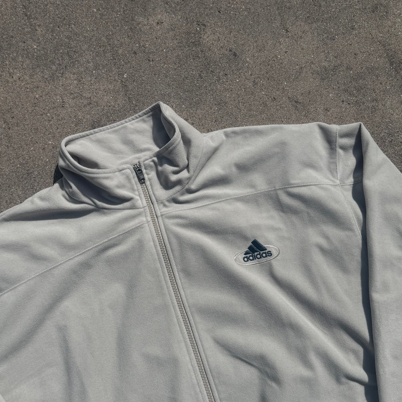 Detailansicht: Sourced limited accessories and clothes Adidas 90s cream fleece track jacket – Logo, Nähte oder Material