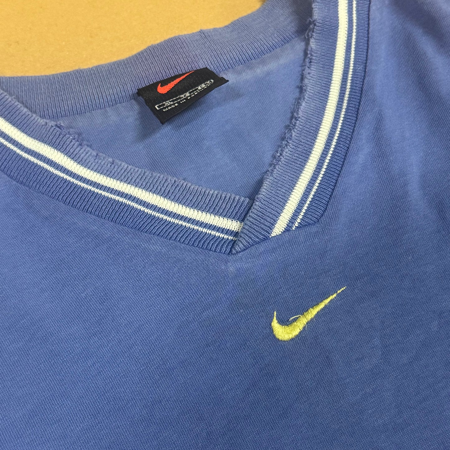 Nike vintage purple plain t-shirt