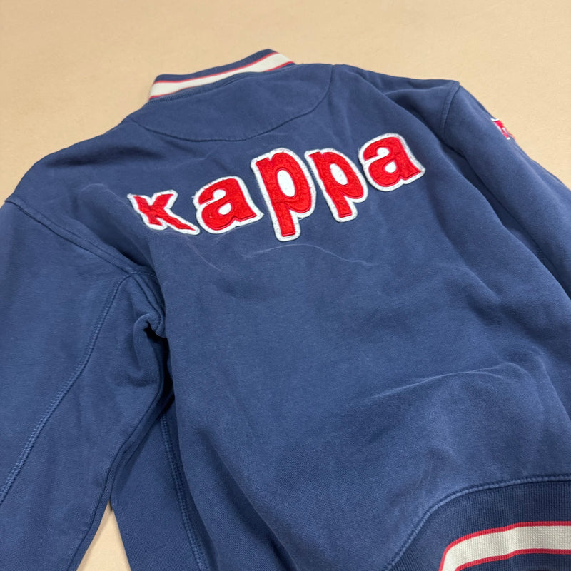Detailansicht: Sourced limited accessories and clothes Kappa Salt Lake USA quarter zip sweater – Logo, Nähte oder Material