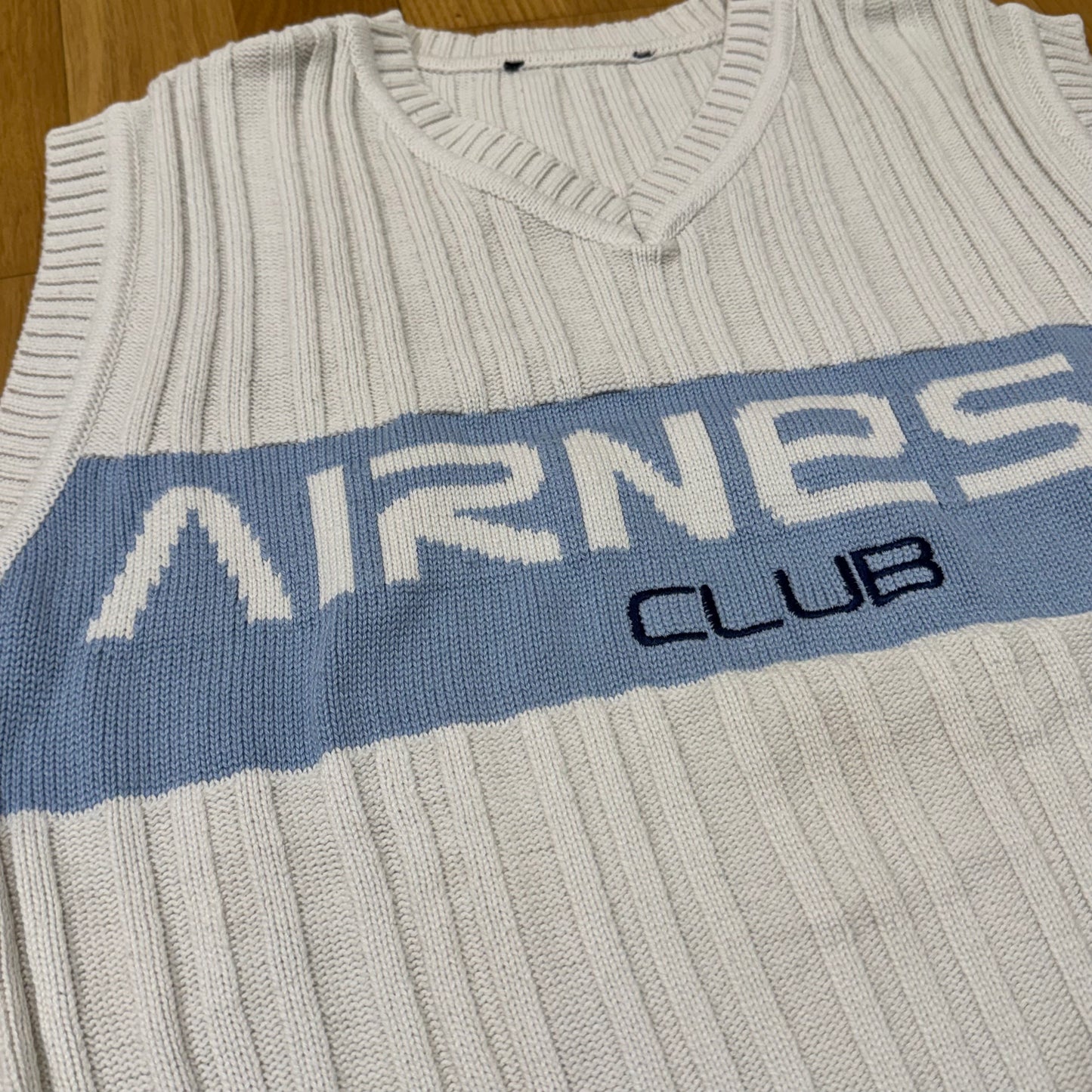 Vintage Airness knitted 90s vest