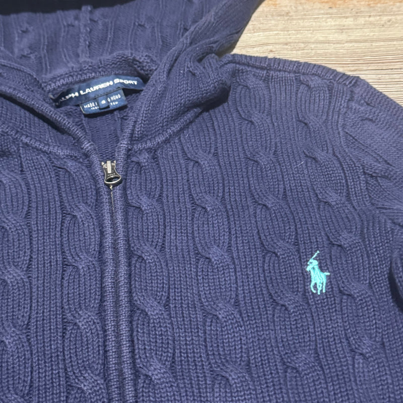 Detailansicht: Sourced limited accessories and clothes Ralph Lauren Sport knitted zip-up hoodie – Logo, Nähte oder Material
