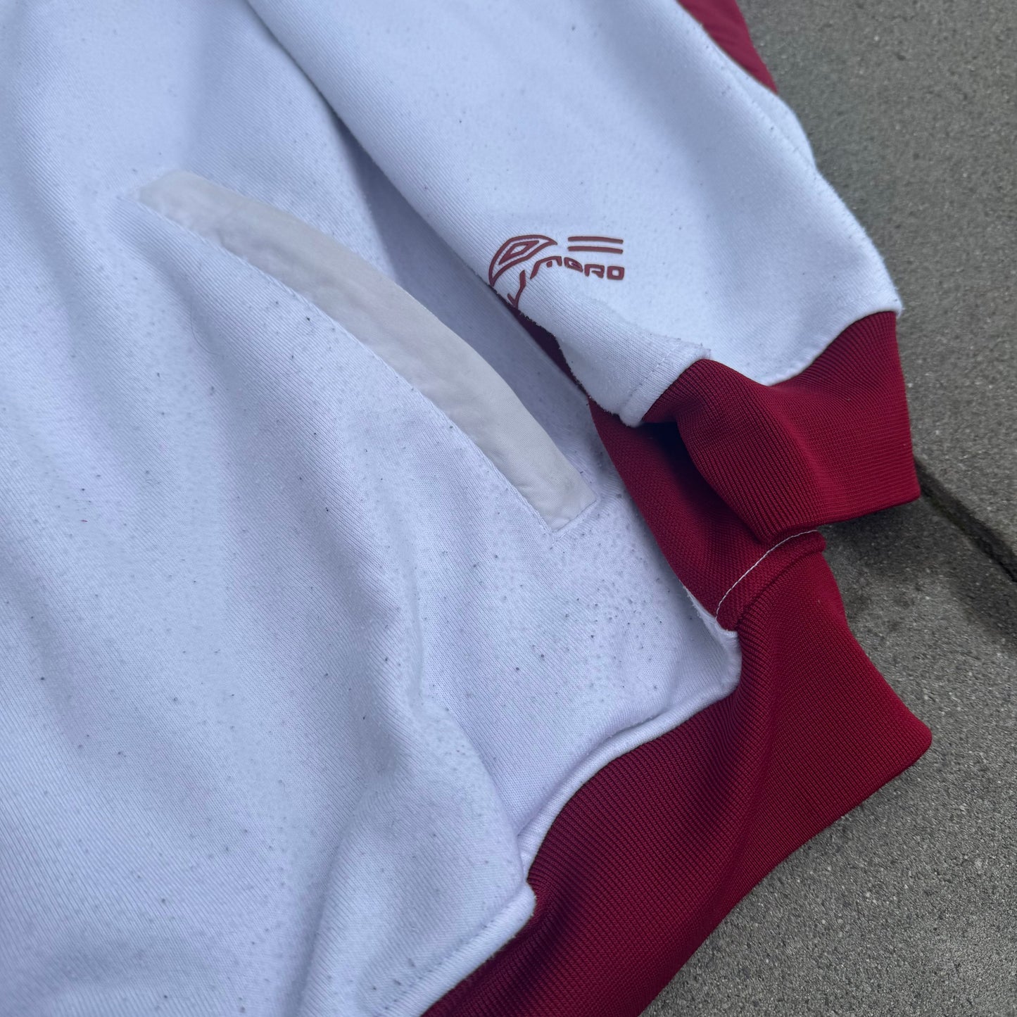 Umbro streetwear 00s white hoodie