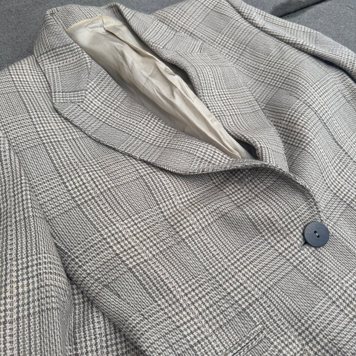 Burberry’s of London women blazer set