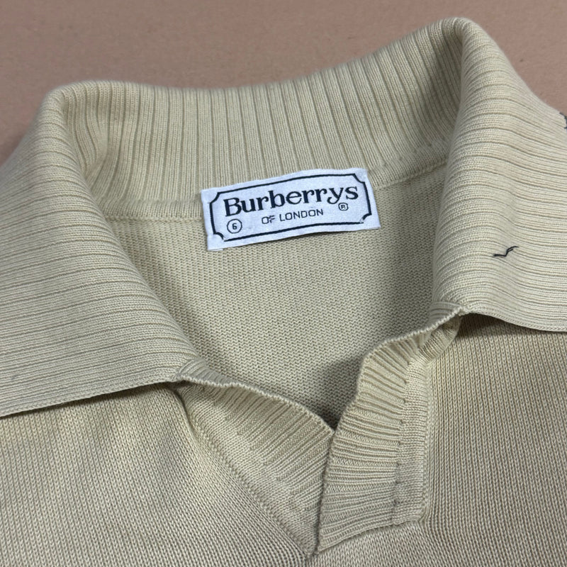 Detailansicht: Sourced limited accessories and clothes Vintage Burberry’s cream light sweatshirt – Logo, Nähte oder Material