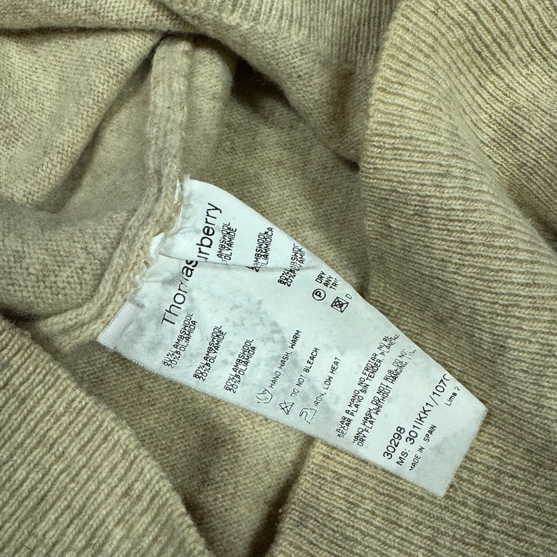 Detailansicht: Sourced limited accessories and clothes Thomas Burberry lambswool vintage sweatshirt – Logo, Nähte oder Material