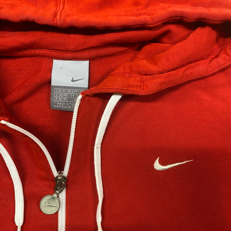 Detailansicht: Sourced limited accessories and clothes Nike zip-up hoodie – Logo, Nähte oder Material