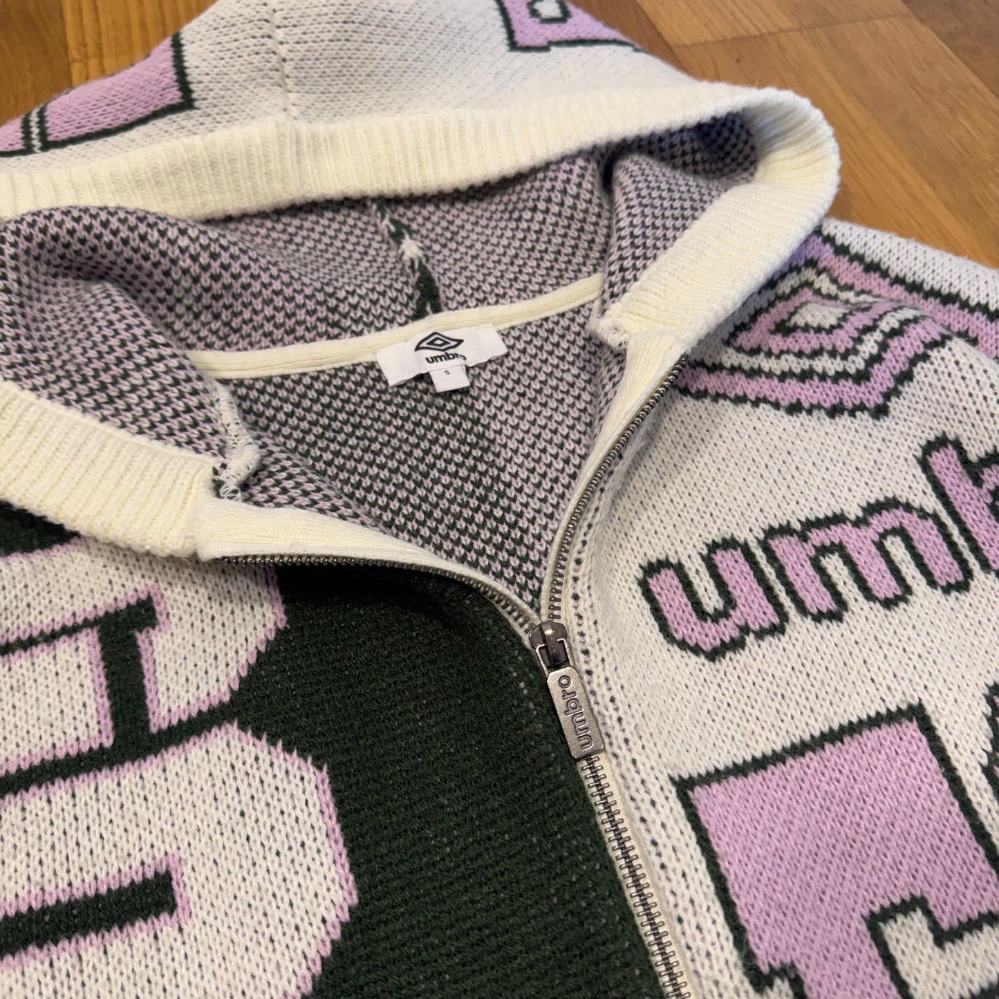 Umbro colourful cropped knitted zip-up hoodie