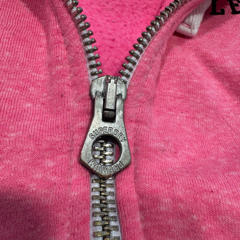 Detailansicht: Sourced limited accessories and clothes Superdry Track and Field Tokyo vintage zip-up – Logo, Nähte oder Material