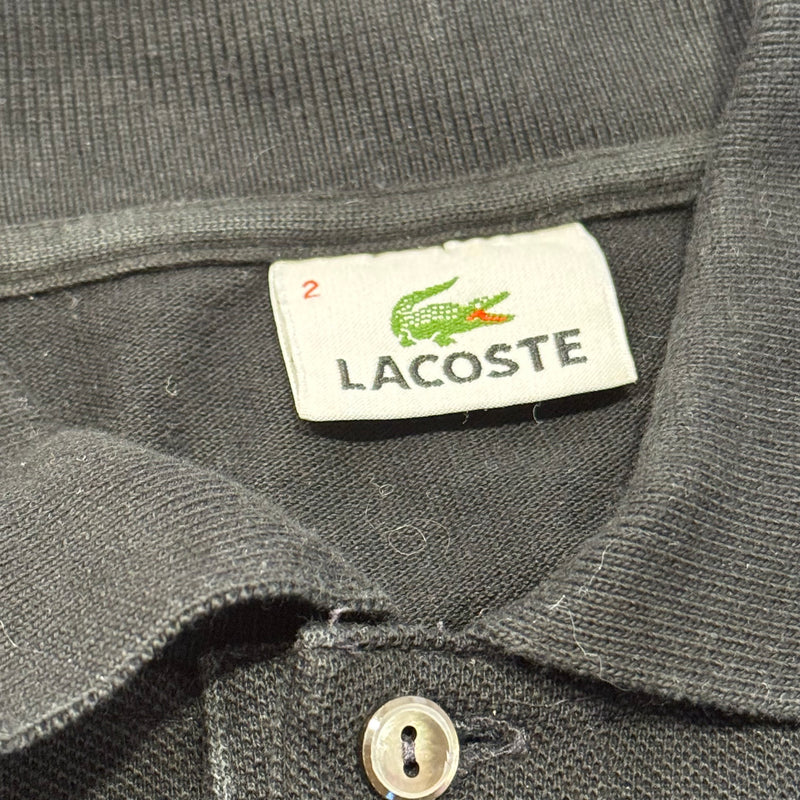 Detailansicht: Sourced limited accessories and clothes Lacoste black long sleeve polo shirt – Logo, Nähte oder Material