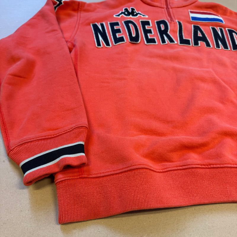 Detailansicht: Sourced limited accessories and clothes Kappa Nederland orange sweatshirt – Logo, Nähte oder Material