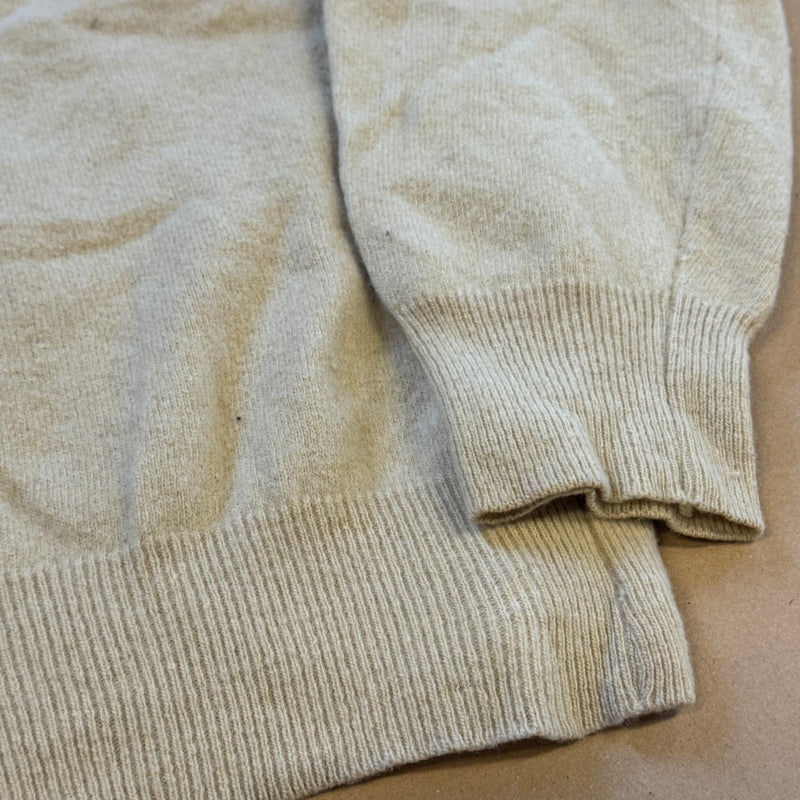 Detailansicht: Sourced limited accessories and clothes Thomas Burberry vintage lambswool womens sweatshirt – Logo, Nähte oder Material