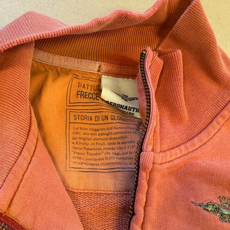 Detailansicht: Sourced limited accessories and clothes Aeronautica Militare orange zip-up jacket – Logo, Nähte oder Material