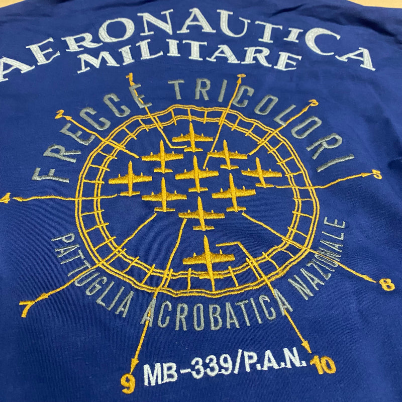 Detailansicht: Sourced limited accessories and clothes Aeronautica Militare zip-up – Logo, Nähte oder Material