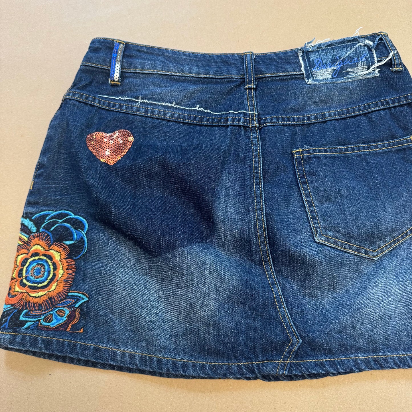 Vintage Desigual embroidered y2k skirt