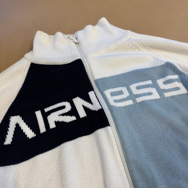 Detailansicht: Sourced limited accessories and clothes Airness white vintage knitted zip-up jacket – Logo, Nähte oder Material