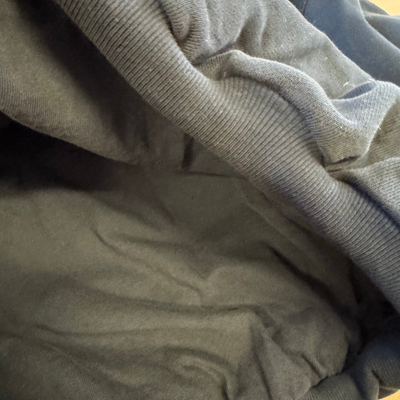 Detailansicht: Sourced limited accessories and clothes Yeezy GAP x Balenciaga Dove oversized hoodie black – Logo, Nähte oder Material