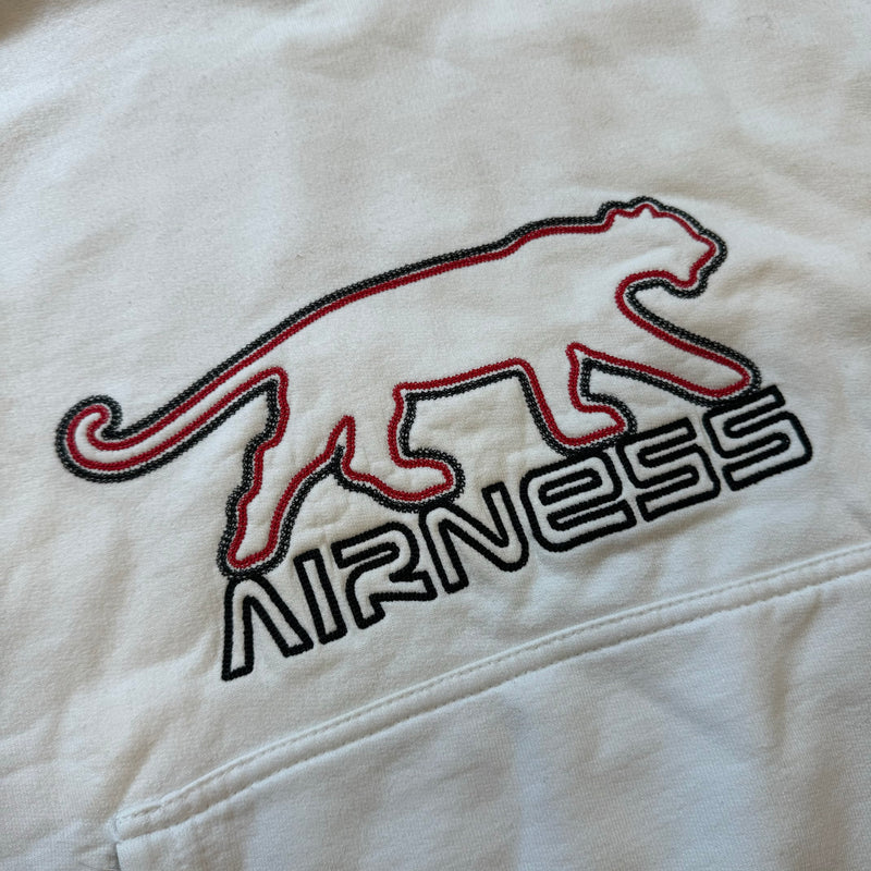 Detailansicht: Sourced limited accessories and clothes Airness sleeveless Hoodie – Logo, Nähte oder Material