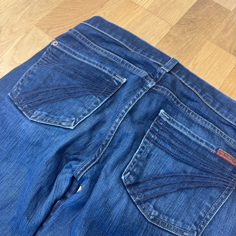 Detailansicht: Sourced limited accessories and clothes Seven for All Mankind wide leg women’s jeans – Logo, Nähte oder Material