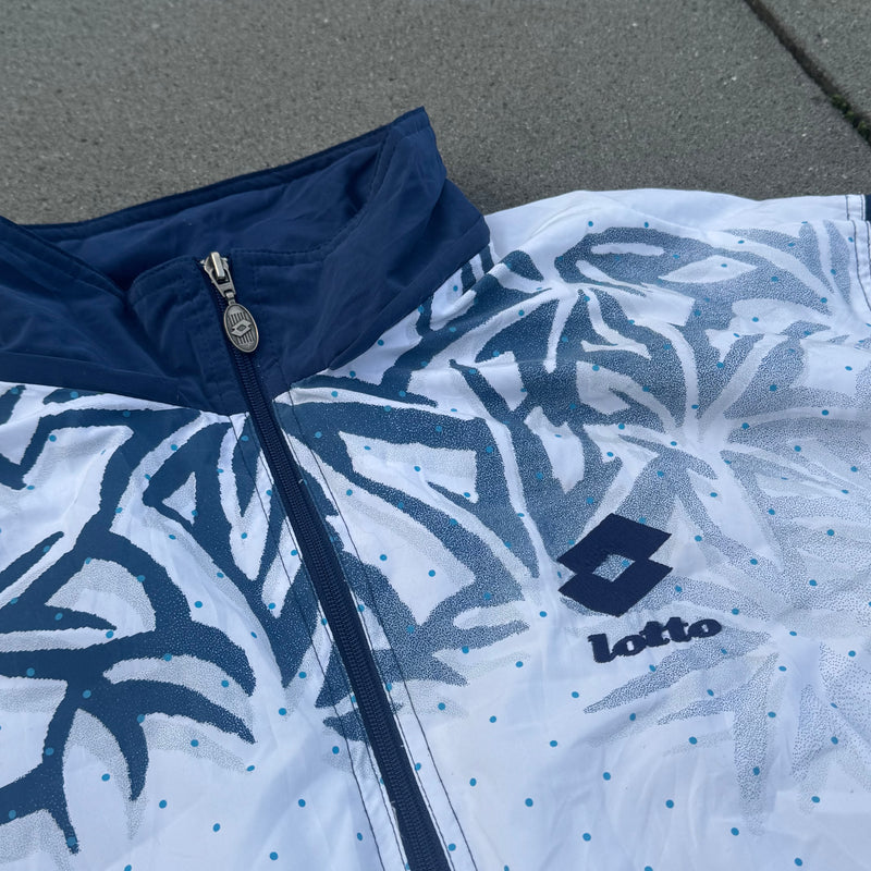 Detailansicht: Sourced limited accessories and clothes Lotto Italia vintage blue streetwear track jacket – Logo, Nähte oder Material