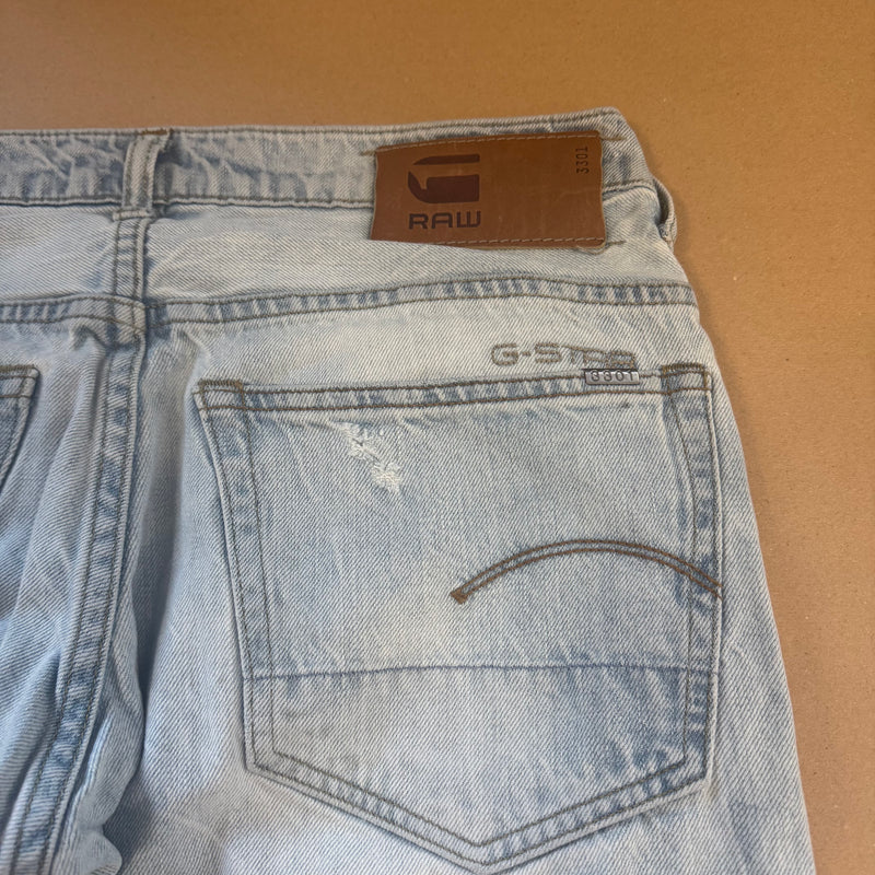 Detailansicht: Sourced limited accessories and clothes G-Star Raw light blue denim jeans – Logo, Nähte oder Material