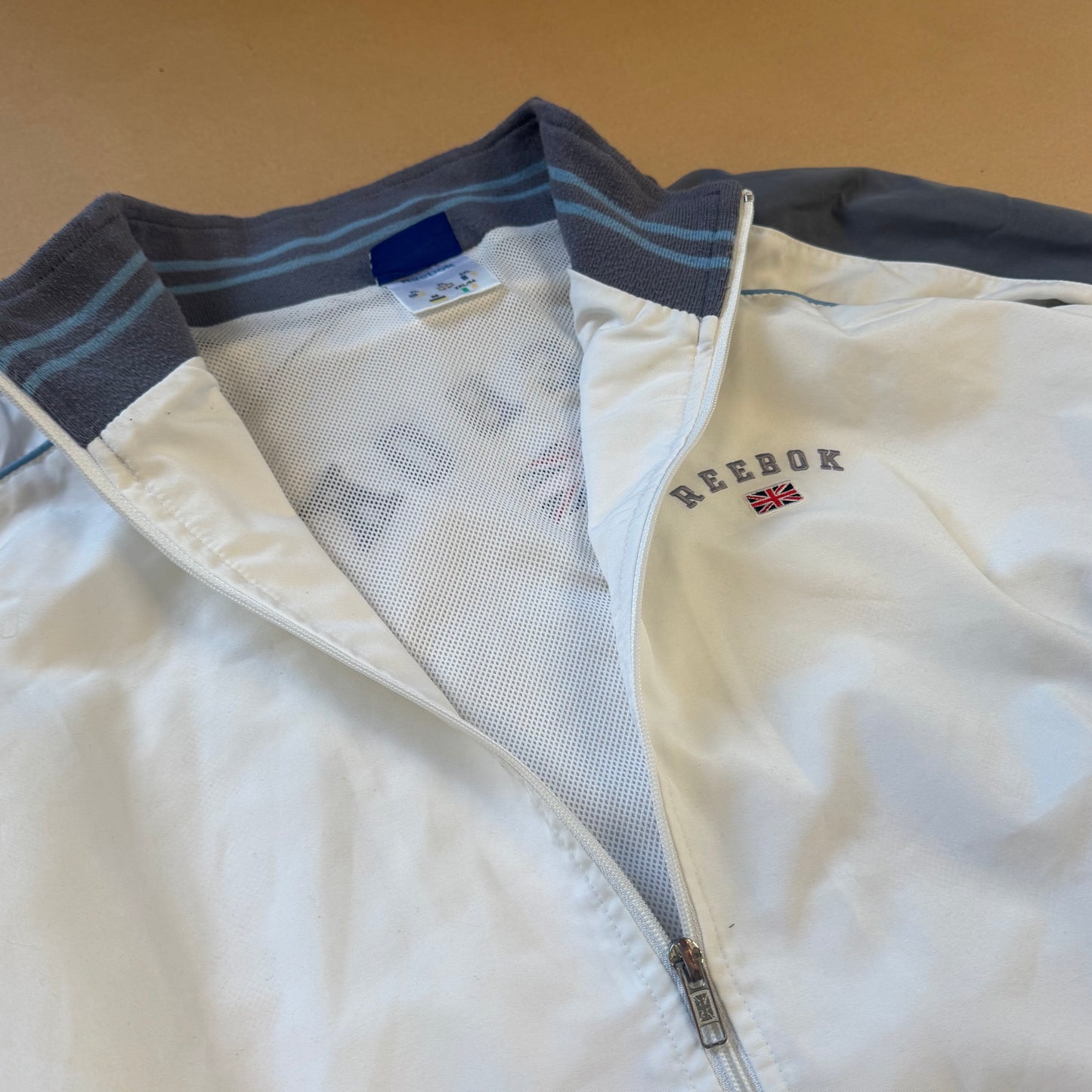 Reebok vintage 90s white track jacket