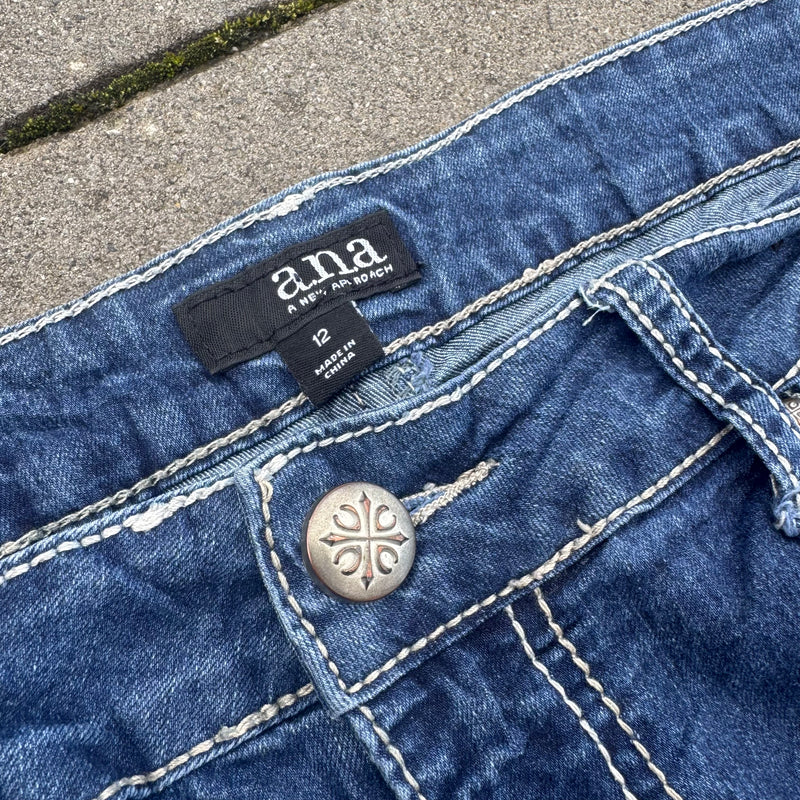 Detailansicht: Sourced limited accessories and clothes Ana Y2K vintage glitter wide leg jeans – Logo, Nähte oder Material