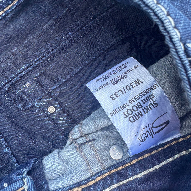 Detailansicht: Sourced limited accessories and clothes Silven Y2K vintage wide leg jeans – Logo, Nähte oder Material